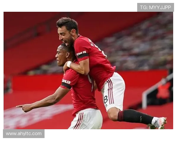 中韩足球明星赛阵容揭晓球星云集引发球迷热议与期待 中韩足球明星赛阵容揭晓球星云集引发球迷热议与期待