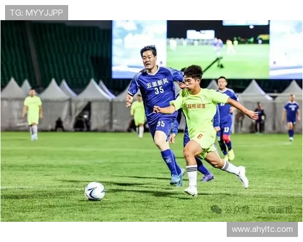 足球明星谢易阳的传奇之路与未来发展展望