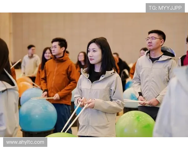 聚焦排球运动成都排球队如何塑造独特比赛节奏与团队协作精神 聚焦排球运动成都排球队如何塑造独特比赛节奏与团队协作精神