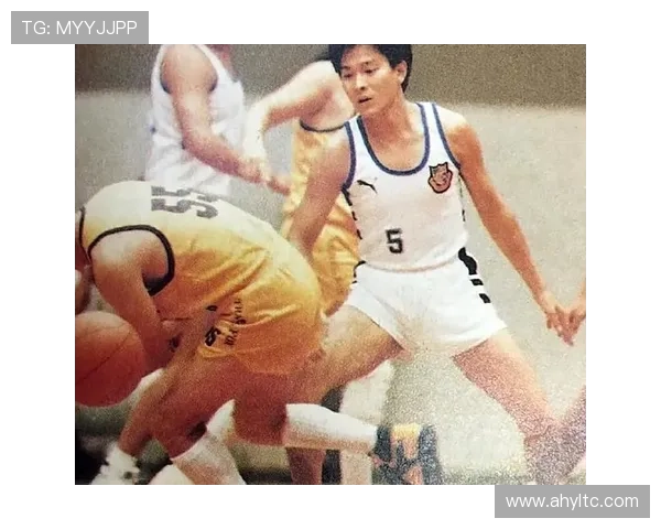 周秀英专访：从青涩球员到篮球传奇的成长之路回顾