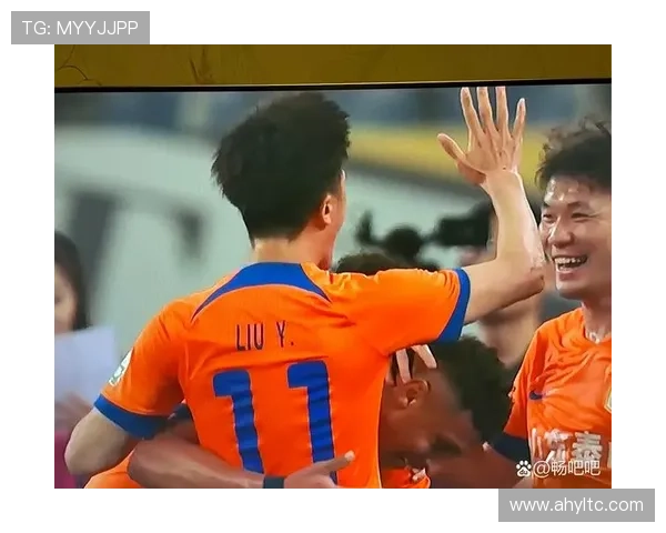 足球明星在绿茵场上的精彩瞬间与动作描写的生动呈现